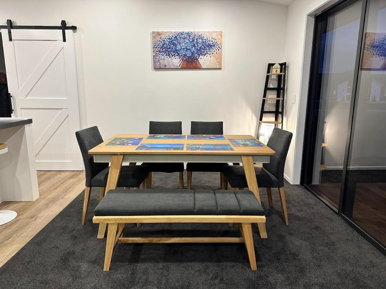 Holiday Home In Beautiful 테아나우 외부 사진